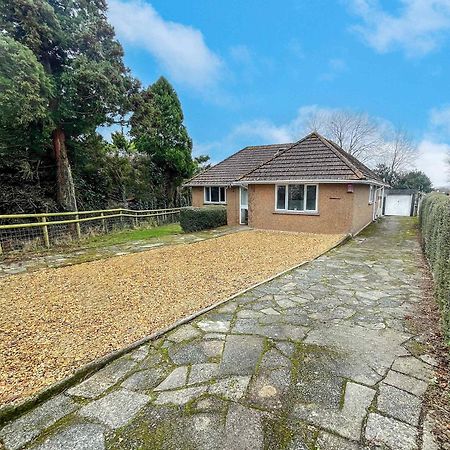 The Lockett Wonderful Large Bungalow Plympton, Plymouth Free Parking By Staystaycations エクステリア 写真