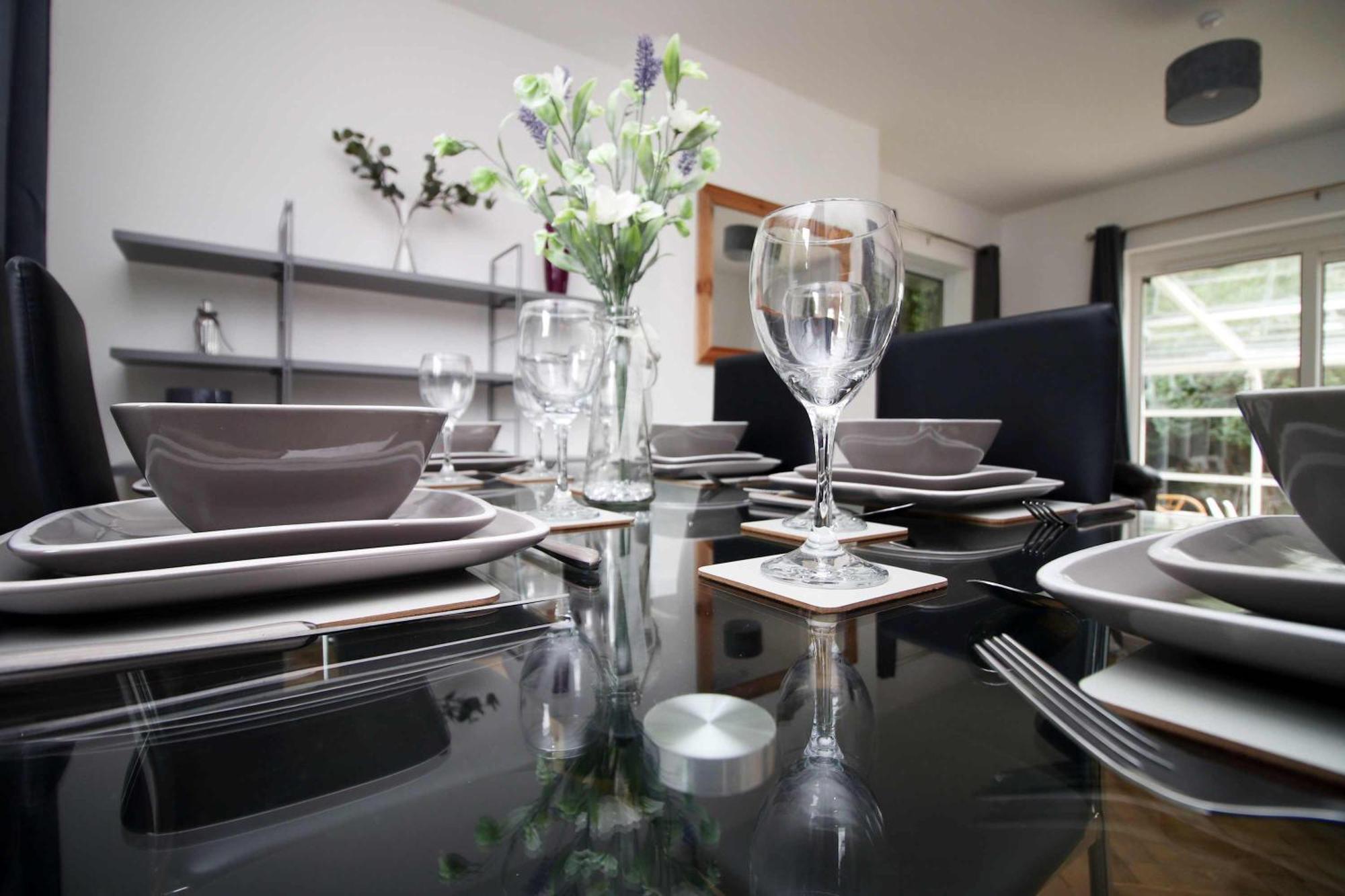 The Lockett Wonderful Large Bungalow Plympton, Plymouth Free Parking By Staystaycations エクステリア 写真