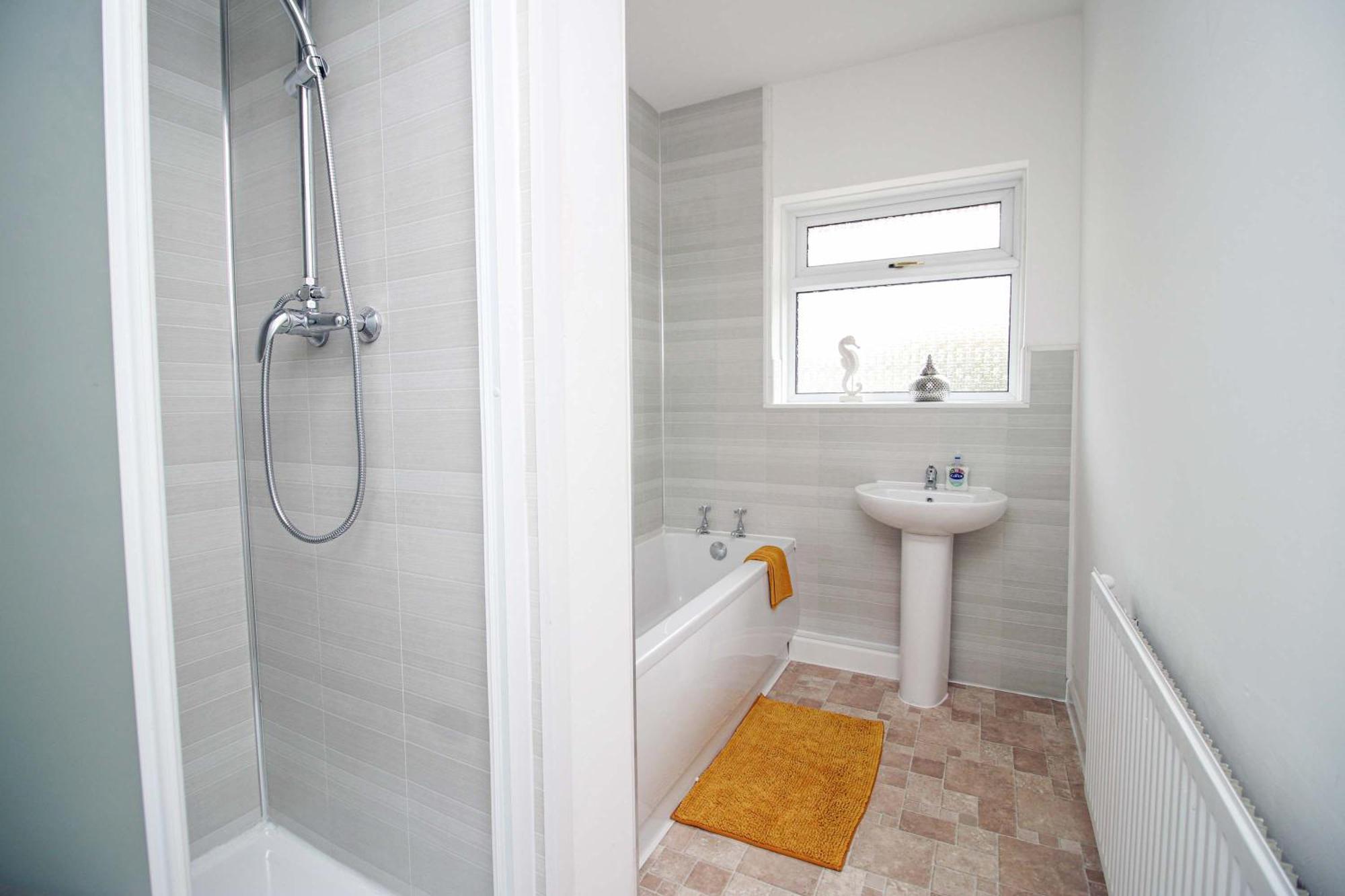 The Lockett Wonderful Large Bungalow Plympton, Plymouth Free Parking By Staystaycations エクステリア 写真