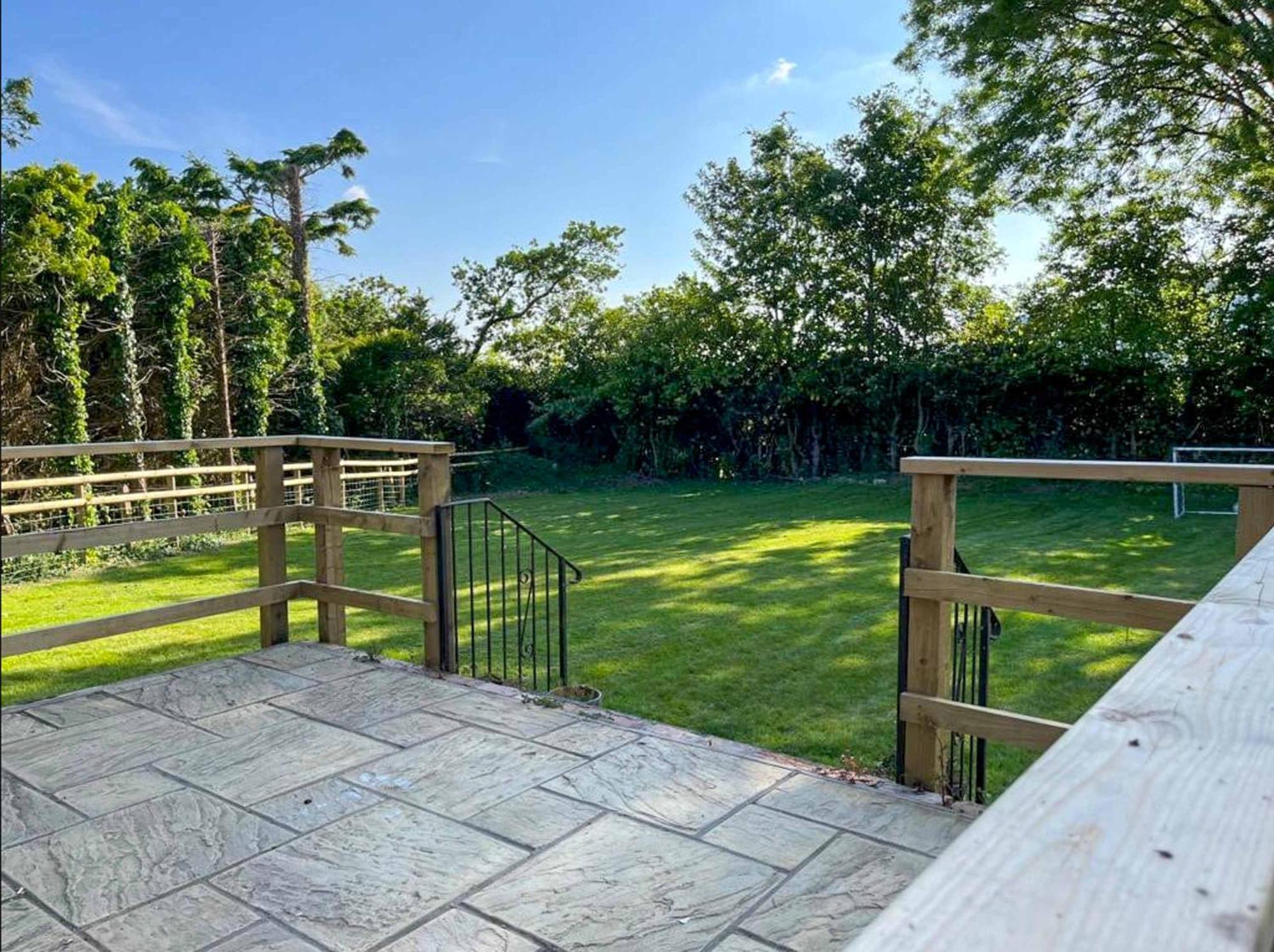 The Lockett Wonderful Large Bungalow Plympton, Plymouth Free Parking By Staystaycations エクステリア 写真